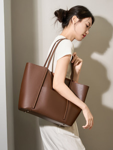 Sac à main en cuir véritable pour femme, motif crocodile, grande capacité, en cuir de vachette première couche, sac à bandoulière - Product Image 5