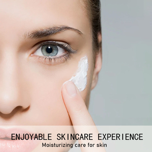Crème pour le visage et le cou au venin d'abeille, hydratante, anti-rides, raffermissante, soin de la peau avec extrait de plantes pour une utilisation de jour - Product Image 2