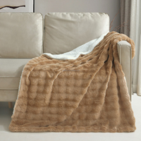 FY Wholesale Custom Recycled Polyester Coral Fleece Winter Blanket for Kids Pink Star Offset Printing Woven Technique