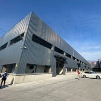 Maison modulaire préfabriquée à aménagement spacieux, structure en acier léger avec plan de sol ouvert pour les familles