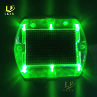 Marqueur de chaussée solaire LED ultra-mince haute luminosité IP68 étanche, clignotant et lumineux pour balise routière