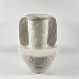 Vase de table moderne fait main, design contemporain exquis avec glaçure mate, style classique unique pour la décoration intérieure - Product Image 1