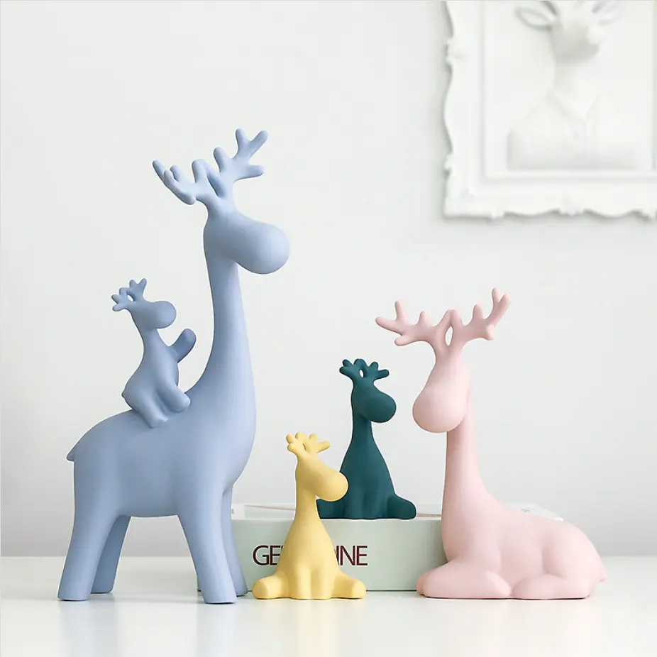 非常に費用対効果の高い家のモダンな工芸品の装飾セラミック陶器テーブルディスプレイエルク家族の小さな鹿
