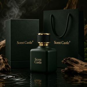 Flacon de parfum carré en verre mat de 100 ml, base épaisse de qualité supérieure, avec pompe vaporisateur à sertir - Product Image 3