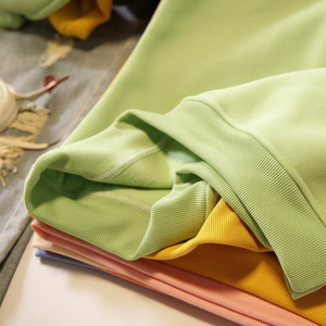 Tissu en coton éponge français de couleur lilas 65% coton 35% tissu mélangé de polyester vêtements d'hiver brossé 3 polaire tricoté éponge - Product Image 1