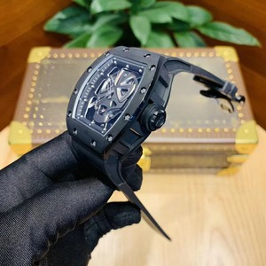 Reloj de Cerámica de Alta Calidad con Correa de Caucho, Movimiento Mecánico con Reserva de Marcha, Caja Tonneau de Lujo de 24 mm, para Hombres que se Desplazan Diariamente - Product Image 4