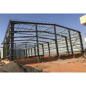 Hangar métallique de conception entièrement personnalisée sur mesure pour des besoins spécifiques - Product Image 1