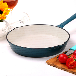 Sartén plana redonda de hierro fundido esmaltado personalizada OEM/ODM, utensilios de cocina, material metálico - Product Image 2