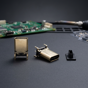 หัวต่อ USB 3.1 Type C แบบตัวเมีย SMT แนวตั้ง  แบบเชื่อมต่อสัมผัสด้วยดีบุก  ทองแดงนำไฟฟ้าสูง  ตัวเรือน LCP  มาตรฐาน UL94V-0 ป้องกันไฟลุก - Product Image 2
