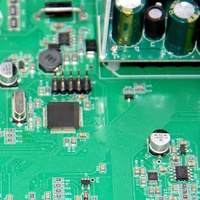 Services d'assemblage de circuits imprimés (PCBA) pour dispositifs de surveillance électronique d'ascenseurs OEM personnalisés avec prise en charge de circuits imprimés multicouches et finition de surface HASL/ENIG