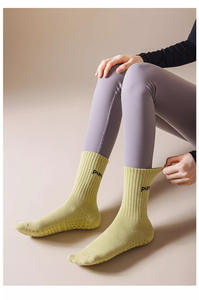 Jingwen OEM Color sólido Transpirable Crew Hombres Deportes Calcetines <span class=keywords><strong>De</strong></span> Goma - Product Image 5