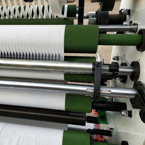 Machine de rembobinage automatique pour <span class=keywords><strong>papier</strong></span> <span class=keywords><strong>peint</strong></span> Machine de rembobinage de rouleaux de <span class=keywords><strong>papier</strong></span> cadeau de film PVC - Product Image 3