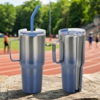 Lot de gobelets isothermes en acier inoxydable avec poignée et paille, anti-éclaboussures, sans BPA, personnalisables avec logo, pour cadeaux d'entreprise en gros (OEM)