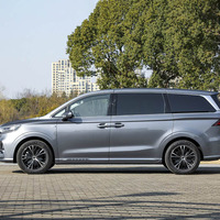 Roewe IMAX8 PHEV Minivan Électrique Premium Conduite à Gauche Style Confortable Intérieur Clair Véhicule à Énergie Nouvelle Conduite Durable