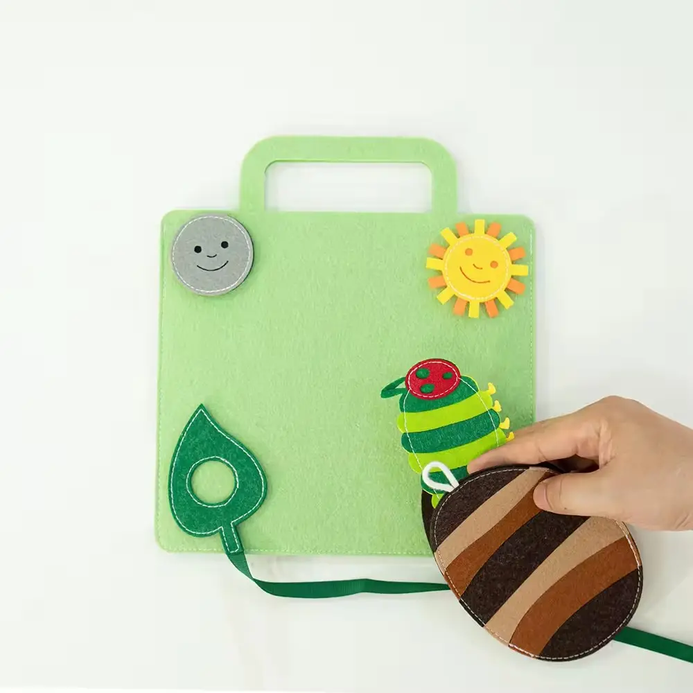 Bağlama becerileri Montessori eğitici oyuncak oyna oyna oyna çanta ile çok aç tırtıl keçe