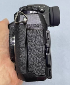 กล้องดิจิตอลประสิทธิภาพสูง 4K รุ่น X-H1 กล้อง APS-C ความละเอียด 24MP กล้อง XH1 - Product Image 5