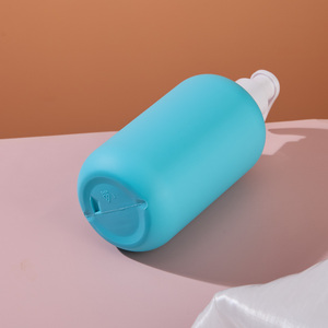 Set Personalizzato di Flaconi in Plastica Biodegradabile da 500ml con Pompa per Shampoo e Lozione e Vasetti per Crema Corpo - Product Image 6
