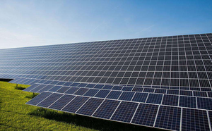 แผงโซลาร์เซลล์ JA Solar Bifacial Half Cell N-type 595w 610w 620w รุ่น JAM66D45 595-620W/LB คลังสินค้า EU JAM66D45 595-620W/LB - Product Image 5