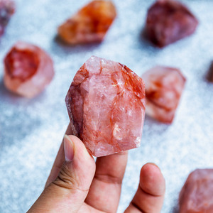 Đá thạch anh lửa Hematoid đỏ bán buôn, dạng tự nhiên, chưa chế tác, đá pha lê tự nhiên, được đánh bóng, nghệ thuật dân gian, nghệ thuật chữa bệnh & đồ sưu tầm - Product Image 2