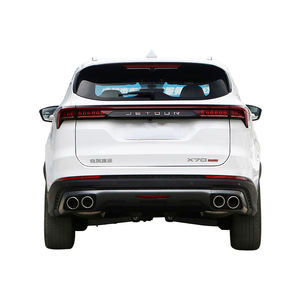 Jetour X70 PLUS 2023 1.5T Hero PLUS SUV de 7 Asientos - Product Image 3