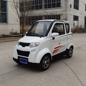 Hua Yu Auto Eléctrico Internacional de 4 Asientos, Tracción Delantera, Faros Halógenos, Aire Acondicionado Manual, Conducción Ecológica - Product Image 2