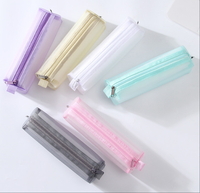 Vente chaude : Sacs de rangement en filet transparent avec fermeture éclair, trousse à crayons, pochette en filet de rangement mignonne avec étiquette personnalisée pour l'école