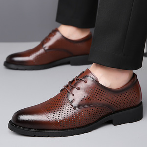 รองเท้าหนังระบายอากาศสำหรับผู้ชาย สีดำ แบบเจาะรู สำหรับงานแต่งงาน รองเท้าอ็อกซ์ฟอร์ด ไซส์ผู้ใหญ่ 1988-1 - Product Image 4