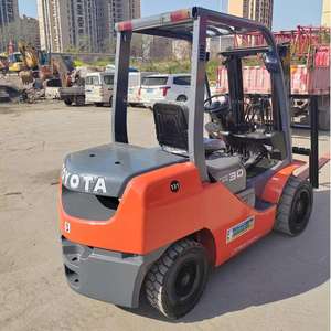 Montacargas Diésel de 3T de Capacidad, Precio de Fábrica, Altura de Elevación de 4m, 4.5m, 5m, en Buen Estado, Motor Japonés - Product Image 3