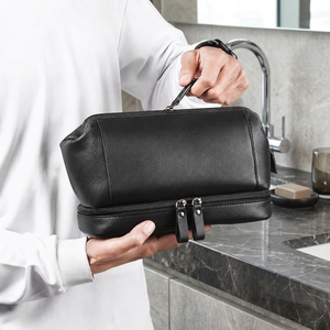 Trousse de toilette en cuir, taille moyenne, fermeture éclair classique, étui cosmétique multifonction avec poignée souple - Product Image 2