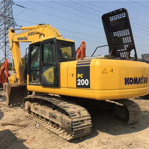 Excavadora Komatsu PC200 Usada de Confianza, 29 Toneladas, Capacidad de Cucharón de 1.7m, Motor Cummins, Popular en Oriente Medio y África - Product Image 1