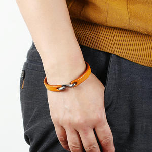Venta caliente Vintage Diseño simple <span class=keywords><strong>S</strong></span> Gancho Brazalete de cuero genuino Pulseras de muñeca de cuero punk para hombres - Product Image 4