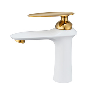 White Gold Basin Faucet Single Handle Ceramic Valve Deck Mounted Brass Faucet For Bathroom Vanity Sink - Product Image 3