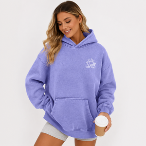 Sudadera con Capucha Extra Grande para Mujer, Color Morado Sólido, Logotipo Bordado, Bolsillo Delantero, Manga Larga, Felpa de Algodón, Ropa de Otoño - Product Image 1