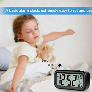 שעון שולחני דיגיטלי שקט ופשוט עם תאורת לילה חכמה, תצוגת שבוע/תאריך וטמפרטורה - Product Image 5