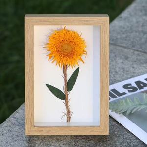 Cadre photo en fleurs séchées, moderne, simple, créatif, fait à la main, décoration de mariage et de Noël, fleurs de pampas séchées naturelles - Product Image 6