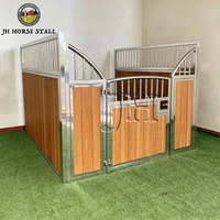 Ventes exceptionnelles en Hongrie, fabrication professionnelle, box à chevaux permanentes, durables, belles et résistantes, façades d'écuries