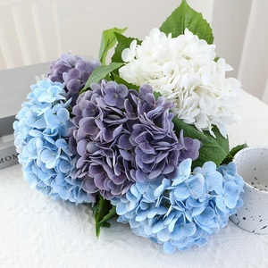 Factory wholesale <b>artificial</b> <b>hydrangea</b> 6-fork fake <b>hydrangea</b> wedding and birthday party decorations look real fake flowers - Product Image 4