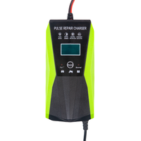 Réparation d'impulsion de chargeur de batterie de voiture électrique de 12V 10A avec l'affichage à LED pour la norme britannique/ue de prise de véhicule électrique de véhicule à moteur