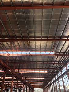 Feuille d'<span class=keywords><strong>isolation</strong></span> de toiture en papier kraft avec feuille d'aluminium FSK renforcée ignifuge/MPET, combinée à la <span class=keywords><strong>laine</strong></span> de verre et à la <span class=keywords><strong>laine</strong></span> de <span class=keywords><strong>roche</strong></span> - Product Image 6