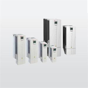 อินเวอร์เตอร์ประหยัดพลังงาน ความถี่ต่ำสำหรับปั๊ม 90 กิโลวัตต์ รุ่น ACS880-104-0300A-3 อุตสาหกรรม ACS880 มัลติไดรฟ์ - Product Image 2