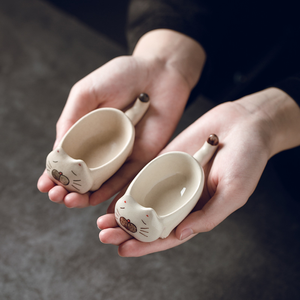 Jingdezhen fait à la main plat de sauce chat mignon peint à la main baguettes de poterie grossière support plat de vinaigre de <span class=keywords><strong>moutarde</strong></span> japonaise mini stockage - Product Image 6