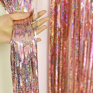 FT Foil Fringe Cortinas Metálico Brillo Rosa Streamer Fringe Telón de fondo Foil Cortinas Láser Rosa Decoraciones para fiesta de cumpleaños - Product Image 1