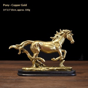 Estatua de Caballo de Resina de Lujo Ligero, Adorno para <span class=keywords><strong>el</strong></span> Hogar, Sala de Estar, Decoración de Mueble de TV - Product Image 6