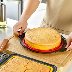 Moule à gâteau en silicone pliable 3 pièces de qualité alimentaire, antiadhésif, résistant à la chaleur, compatible micro-ondes, pour muffins, gâteaux en couches, gâteaux au fromage - Product Image 4