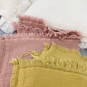 Couverture polyvalente en lin et mousseline de coton fait à la main avec <span class=keywords><strong>bord</strong></span> en <span class=keywords><strong>laine</strong></span> épaisse et lourde - Product Image 4