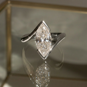 Anillo de Plata de Ley 925 con Moissanita Marquise, Diseño para Promesa, Compromiso, Boda, para Mujer - Product Image 1