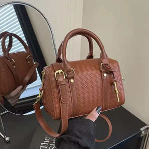 Bolso de mano de cuero PU para mujer, con patrón tejido, nueva tendencia de moda, bolso de hombro cruzado geométrico diagonal, bolso tote - Product Image 3