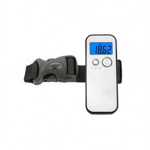 เครื่องชั่งน้ำหนักกระเป๋าเดินทาง จอแสดงผลดิจิตอล LCD รับน้ำหนักได้ 18.62 กก. สีเงิน พร้อมสายรัดและแบตเตอรี่ในตัว - Product Image 2