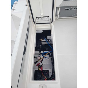 Moteur hors-bord Mercury Blackfin 222CC 2024, compartiment de rangement pour bateau, portée 8'6, NEUF, essence - Product Image 5