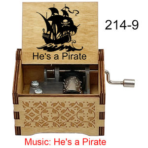 Caja Musical de Madera con Manivela de la Película Piratas del Caribe, Movimiento Musical de Cuerda, Regalo de Madera Especial y Adorable para Cumpleaños de Amigos - Product Image 2